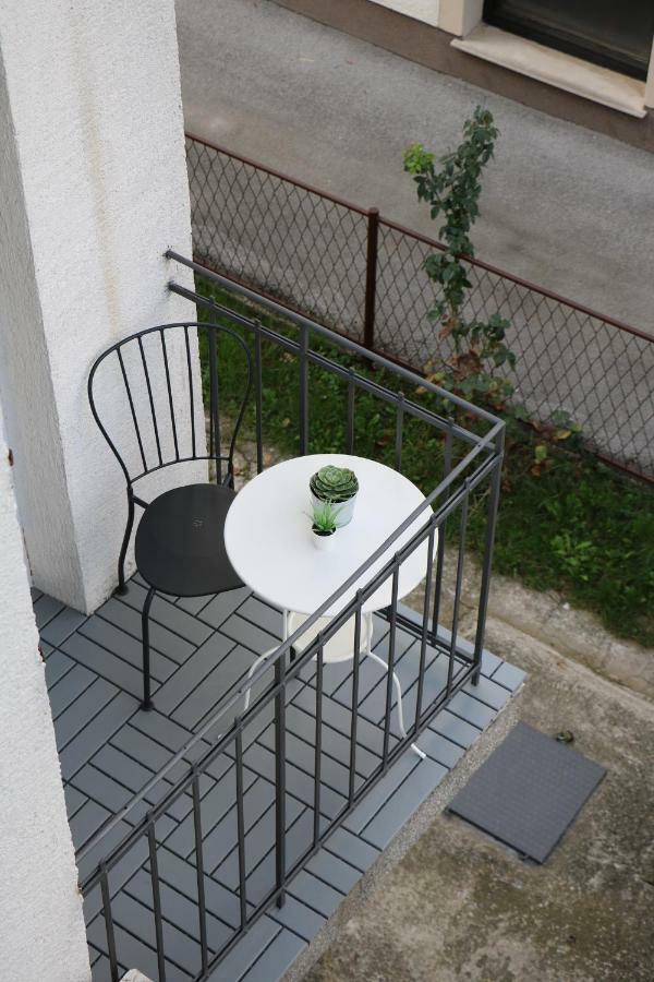 Apartamento Angie Zagreb Exterior foto